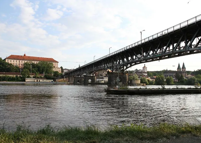 Pod Rozhlednou Lejlighed Roudnice nad Labem